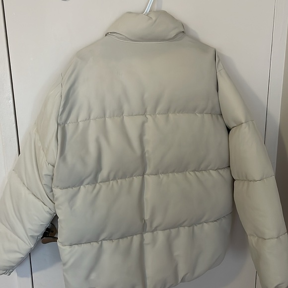 Abercrombie-Ultra puffer Jacket - Picture 3 of 4